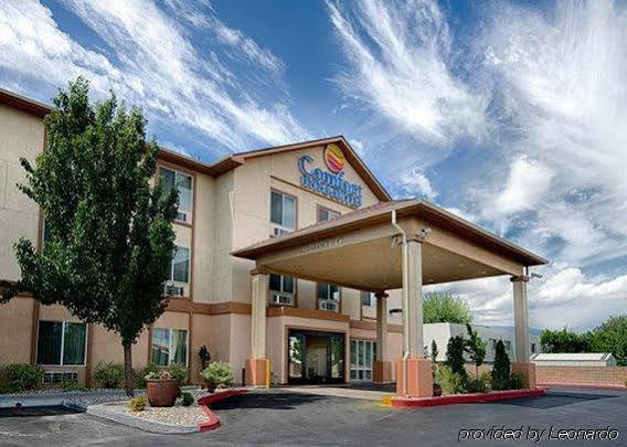 Comfort Inn & Suites Airport Convention Center Reno Exterior photo